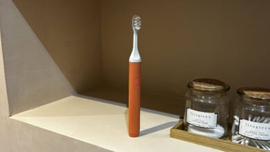 Suri Core 1.0 Review: An Affordable, Sustainable Electric Toothbrush